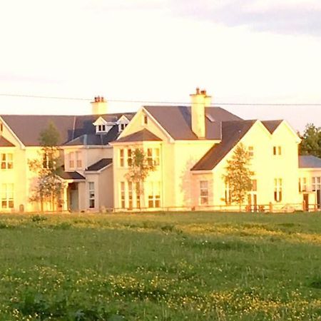 Rossmanagher House Бънрати Екстериор снимка